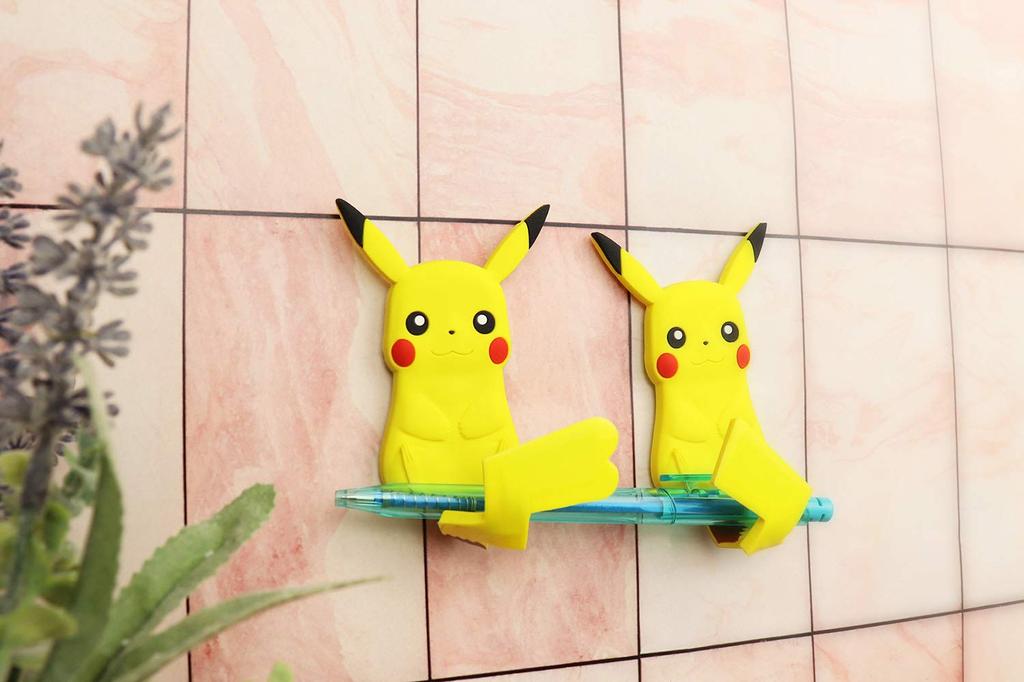 Toyo Case Pokemon Sticky Hook Pokemon Tail Pikachu SH-PM-01