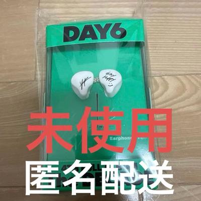 [USED] DAY6 Earphones YoungK (Decade) Photocard Included