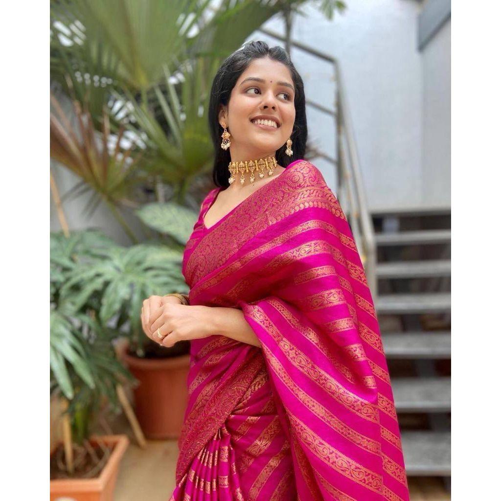 Silk Saree from the ALMAARI store is adorned with beautiful Zari work in form of traditional motifs.