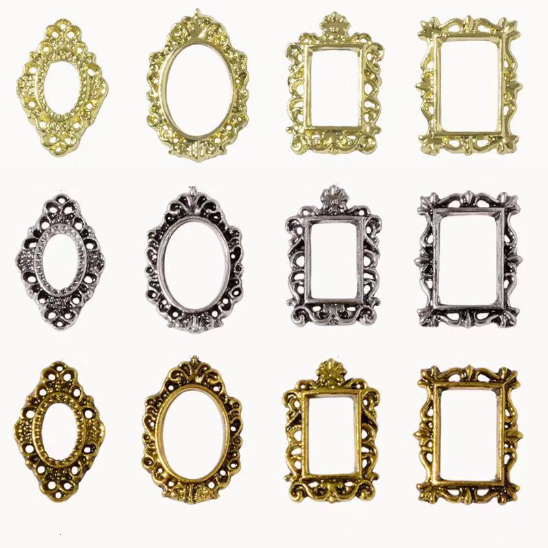 Retro Alloy Nail Art: 3D Carved Oval & Square Photo Frame Decorations