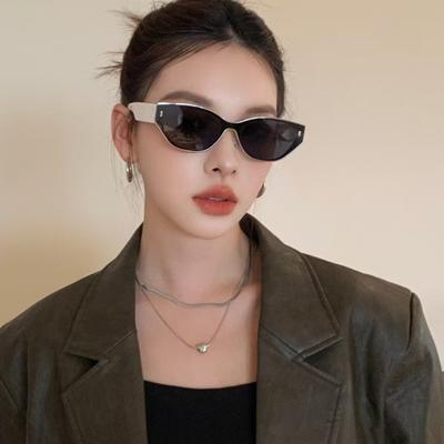 Occhiali e accessori – Occhiali da sole