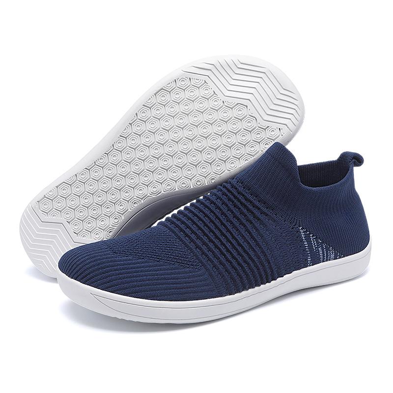 Men's Wide-head Casual Shoes Slip On Flying Woven Sneakers
