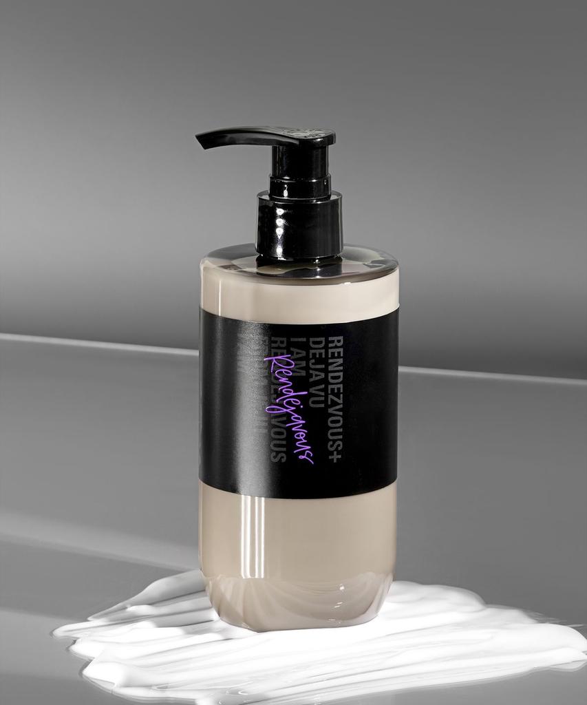 Magnolia Pur Perfume High Moisturizing Body Lotion 300ml
