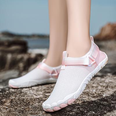 Obuv pro vodní sporty