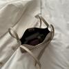 Fashion Trend Versatile Underarm Bag Women's New Simple Casual Small Square Bag Texture Niche Messenger Bag