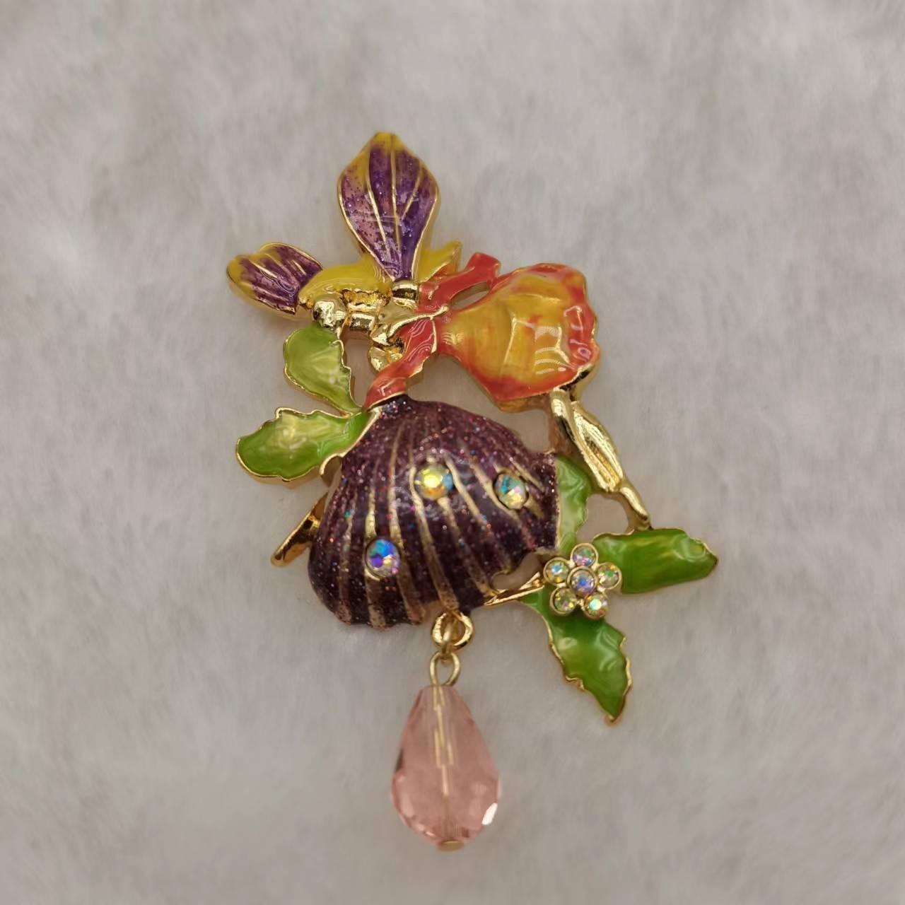 

Позолоченная брошь в виде ракушки в стиле интернет-знаменитости с трехмерной глазурью и бриллиантами, ювелирное изделие из сплава