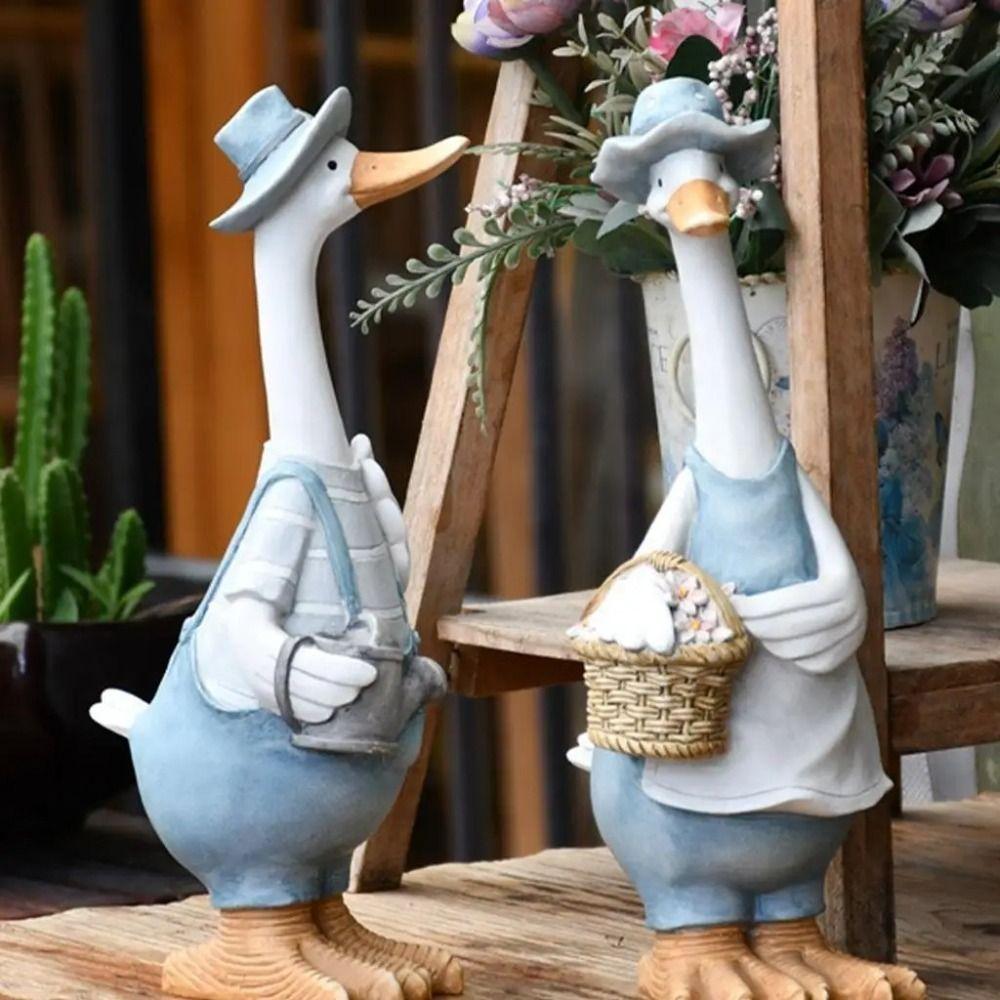 Duck Sculpture Artificial Garden Sculpture Resin Novelty Garden Statues  Patio Outdoor Decor