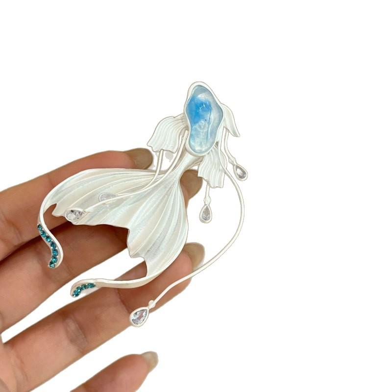 Silver Star Dream! New Chinese Smart Jellyfish Brooch Light Luxury Temperament Elf Fashion Undersea Dream Pin Accessories