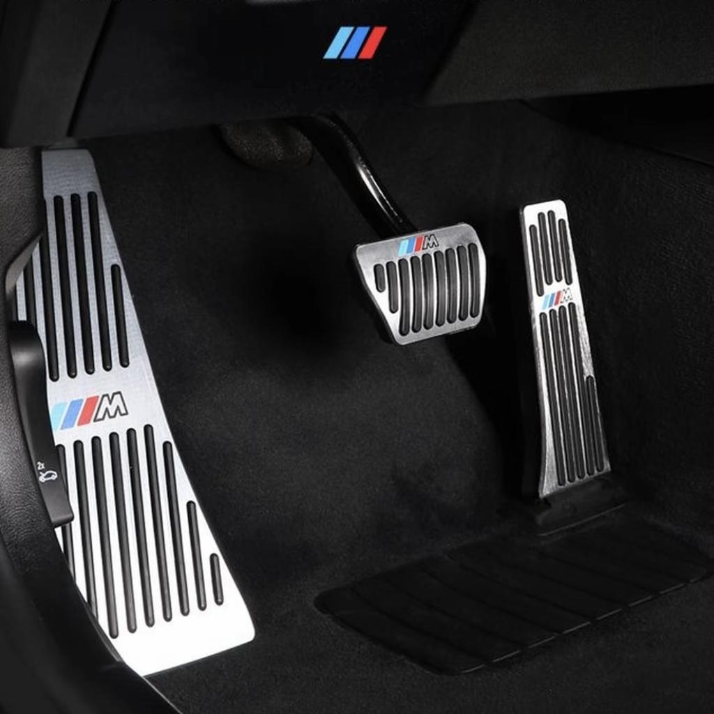 For BMW 1 2 3 4 5 6 7 Series X1 X3 X4 X5 X6 F20-F31 F34 F32 F33 F36 Accelerator Brake Pedals Footrest 3D Covers Car Sticker UF0