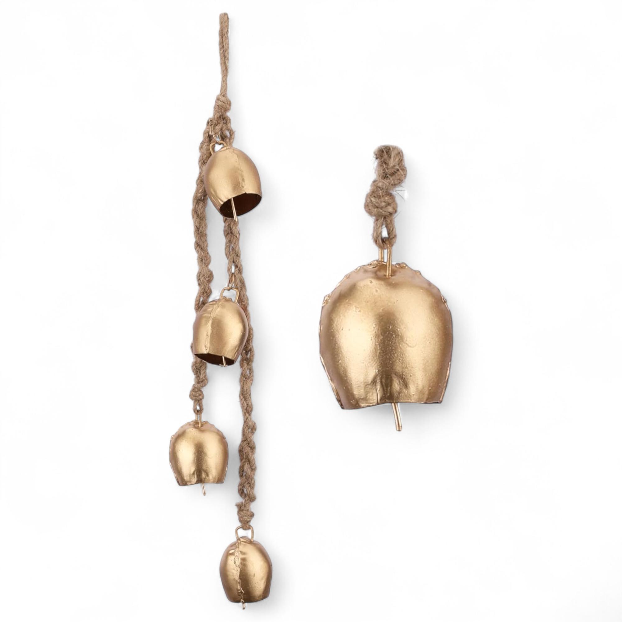 

Колокольчик ветра из кованого железа ручной работы с 4 золотыми колокольчиками, подвеска из джутовой веревки 19 дюймов для сада, патио, фермерского дома, деревенского декора