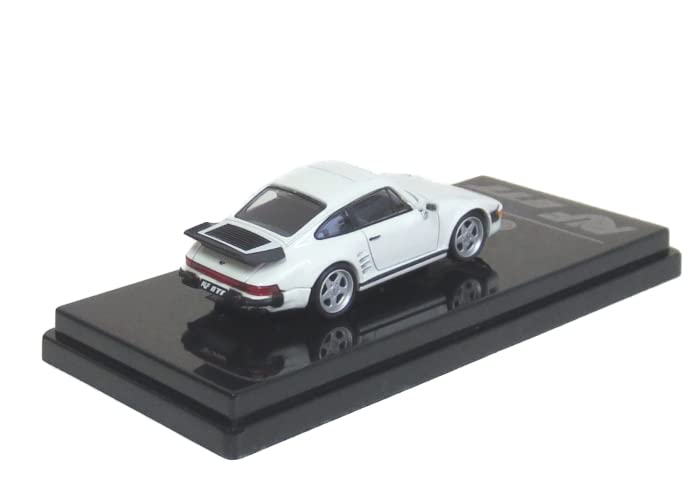 PARAGON Scale PARA64 RUF BTR Slant Nose 1986 Grand Prix White RHD Finished Model 1/64