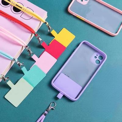 1vnt telefono dirželis, reguliuojamas nuimamas kaklo laidas, dirželio karabinas, suderinamas pakabukas su kortele mobiliųjų raktų pakabukų spalvoms