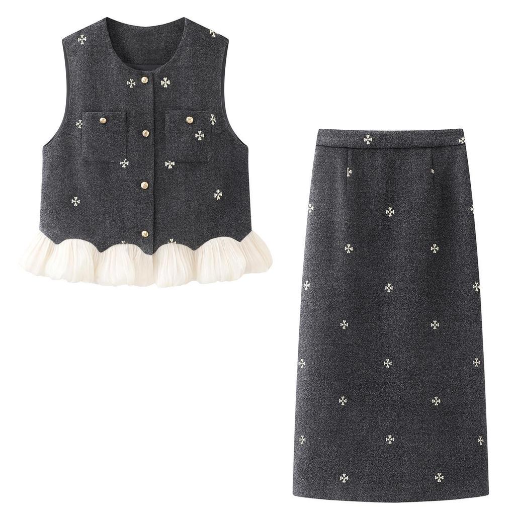 Women's Elegant Spring 2026 Daily Commute Suit – Vest and Half Skirt Set, New Year Style (A86C054)
