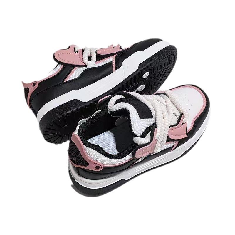 Retro Liebes-Board-Schuhe Damen neu Herbst originell Nische atmungsaktiv vielseitig mit Rock Brot-Sneakers