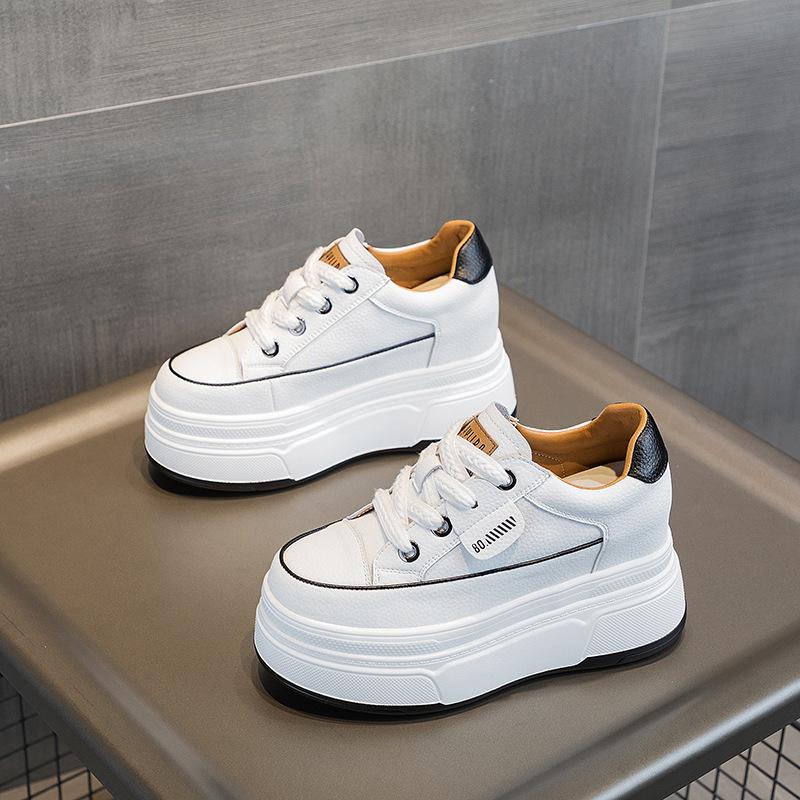 Autumn New Casual Sports Shoes Women's Small Shoes Women's Shoes Small White Shoes Inner Heightening Thick Baseplate Shoes