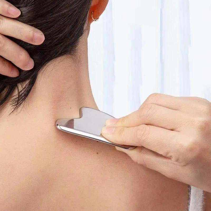 Stainless Steel Gua Sha Scraper Heart Shape Universal Face Massager Tool For Facial Beauty Eye Massage