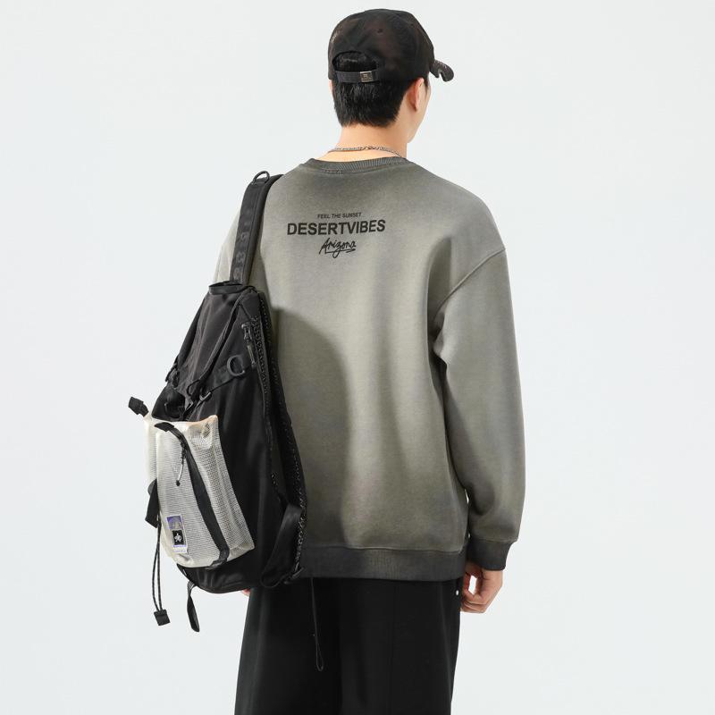 Pánské tričko s tlustým kulatým výstřihem s potiskem ve stylu American Vintage--Lehké a nemačkavé, všestranný dojíždějící svetr s dlouhým rukávem