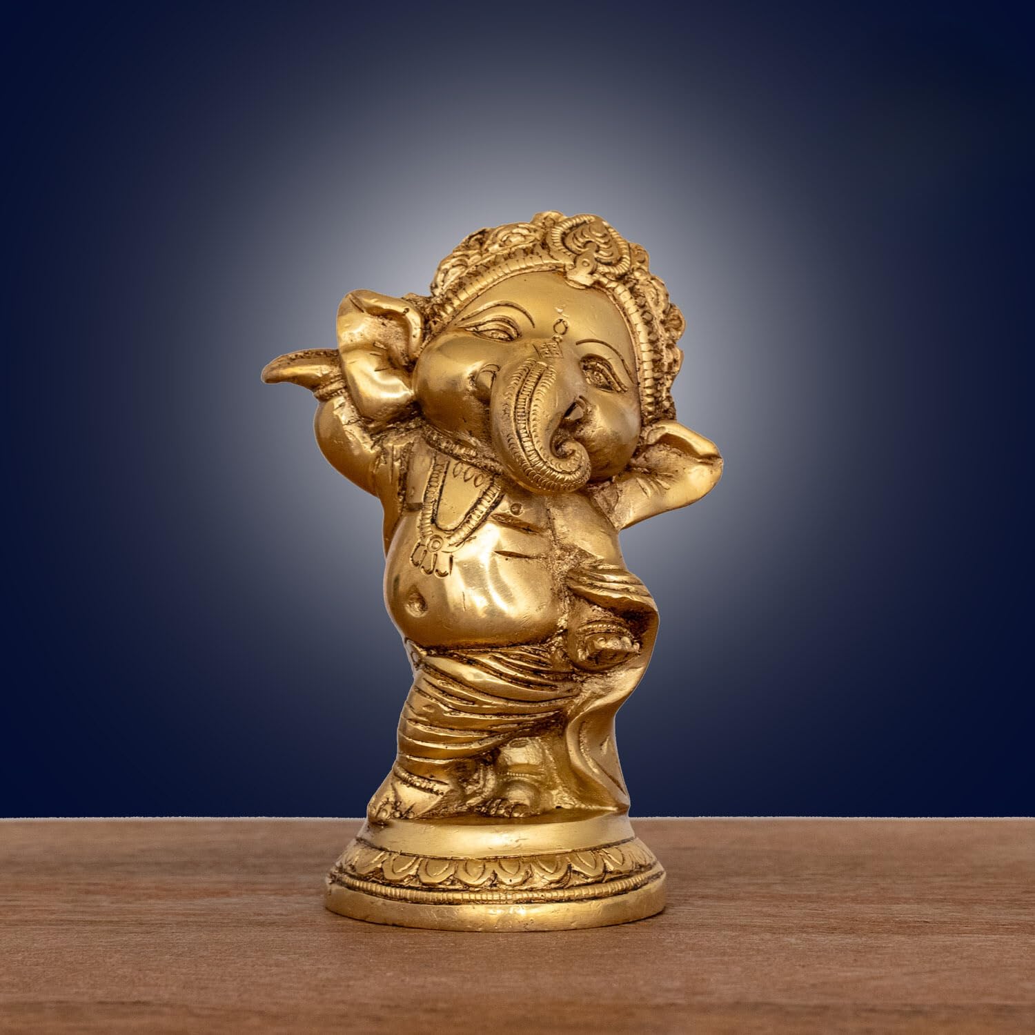 Lord Ganesh Statue, Baby Ganesh Playing Flute In Standing Position Bal Ganesh