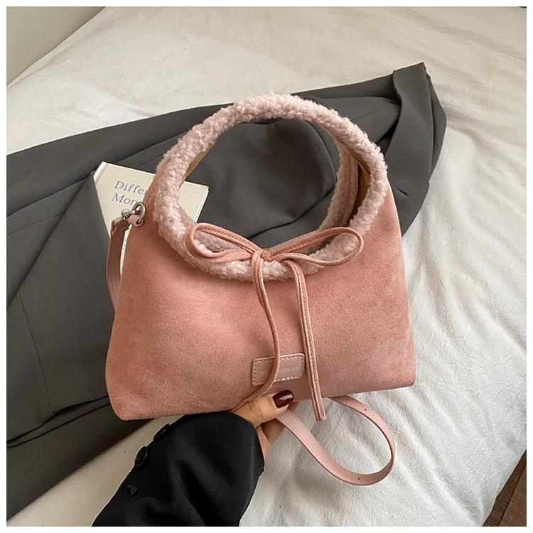 Simple foreign style handbag women s 2025 winter new trendy fashion versatile shoulder bag casual commuter messenger bag