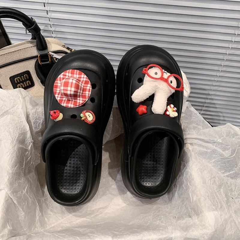 Cute Cartoon Rabbit Hole Shoes Women's Outer Wear 2025 Spring and Summer Thick-soled Versatile Non-slip Beach Bag Head Sandals