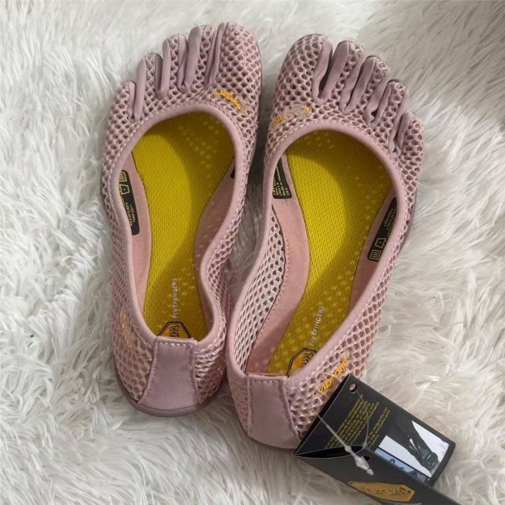 

Soft Sole Five Finger Training Shoes 36