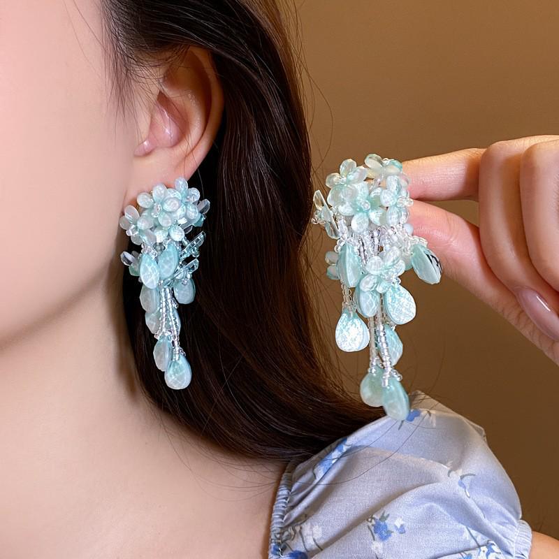 Silberne Nadel Strass Blume Quaste Brautohrringe, Vielseitige Ohrstecker für Damenmode.