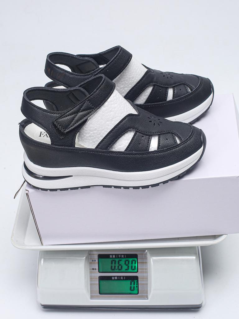 Large size sandals spring new European, American and Roman hollow Velcro code