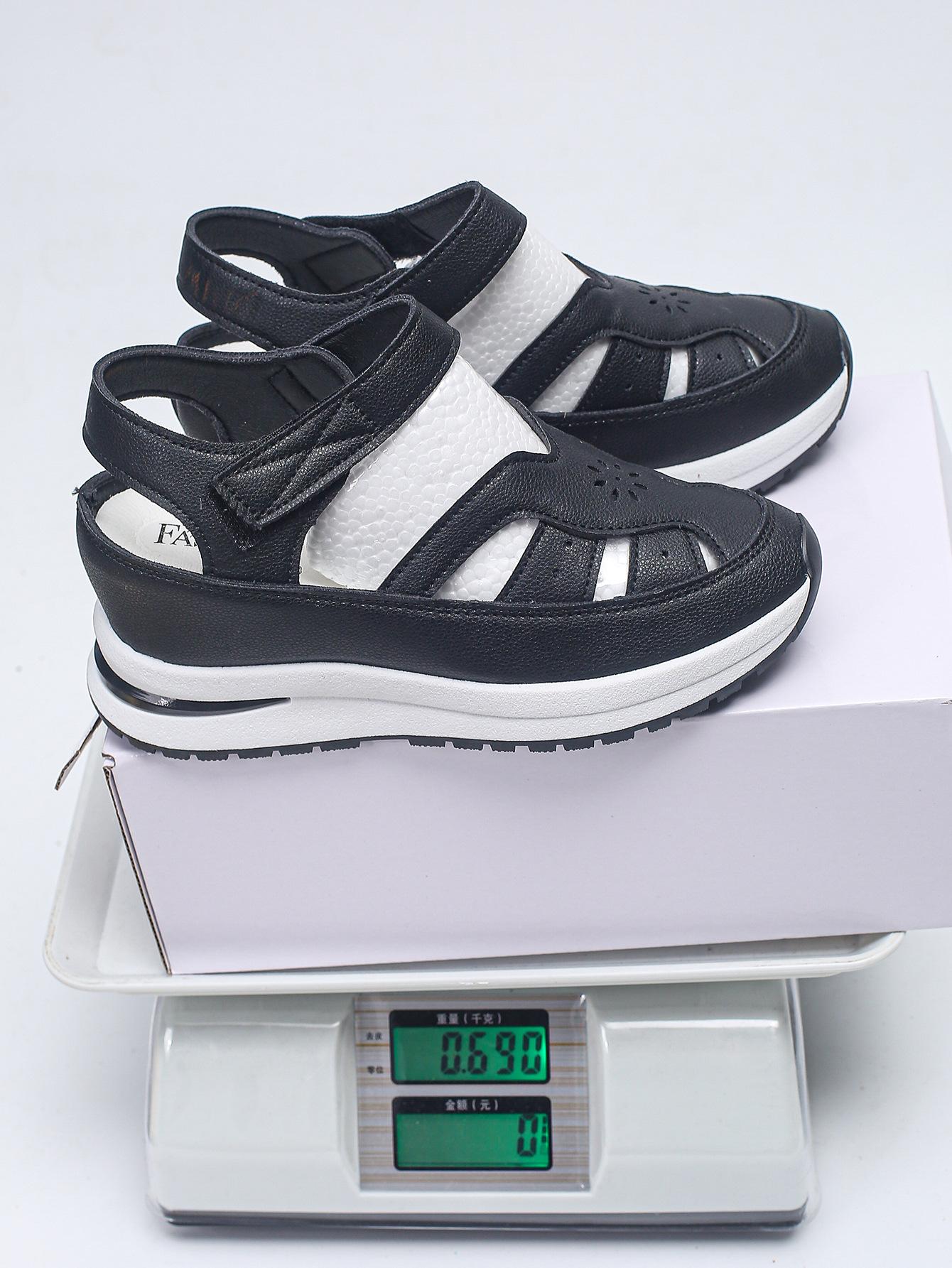 

Босоножки большого размера женские весенние новые европейские, американские и римские полые на липучке женские туфли размер 43 чёрный