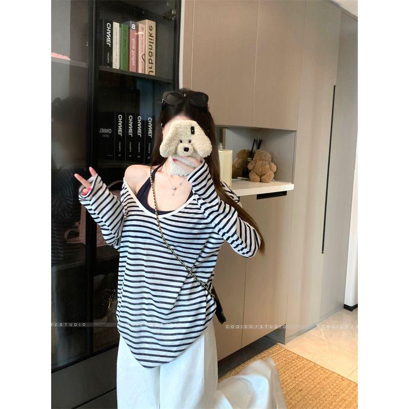 

Kumikumi Fashion Suit Vintage Stripe Oblique Shoulder Long Sleeves T-shirt Women s Autumn Inner Wear Halterneck Vest Two-Piece Set Navy Blue Sling with Chest Pad L