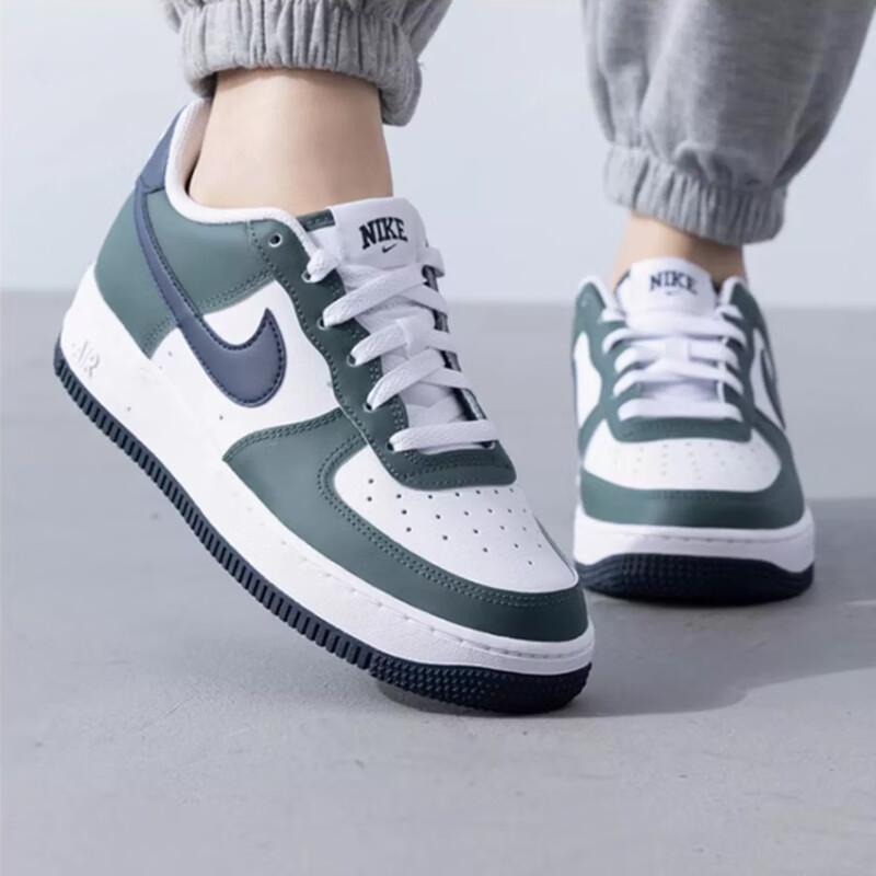 New Nike Air Force 1 Low Obsidian Vintage Green GS HF5178-300
