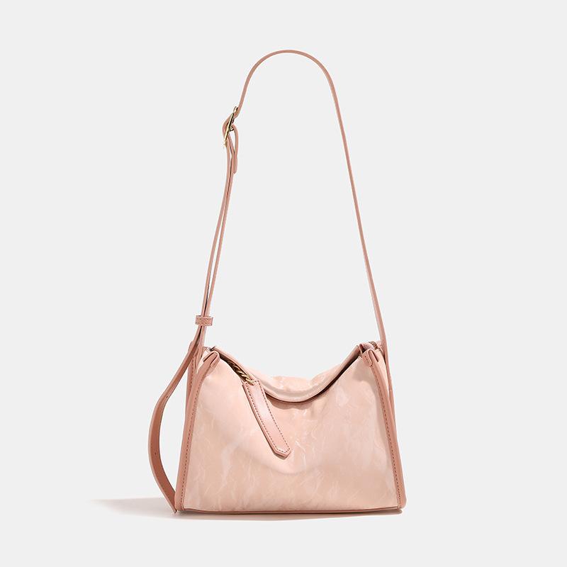 2024 Summer New Niche Design High-End Large-Capacity Fashionable Versatile Commuting Shoulder Crossbody Underarm Bag