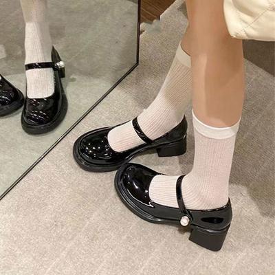 Mary Jane High Heels Damen Herbst 2024 neue französische Retro weiße kleine Lederschuhe dicker Absatz leichter Mund Einzelne Schuhe