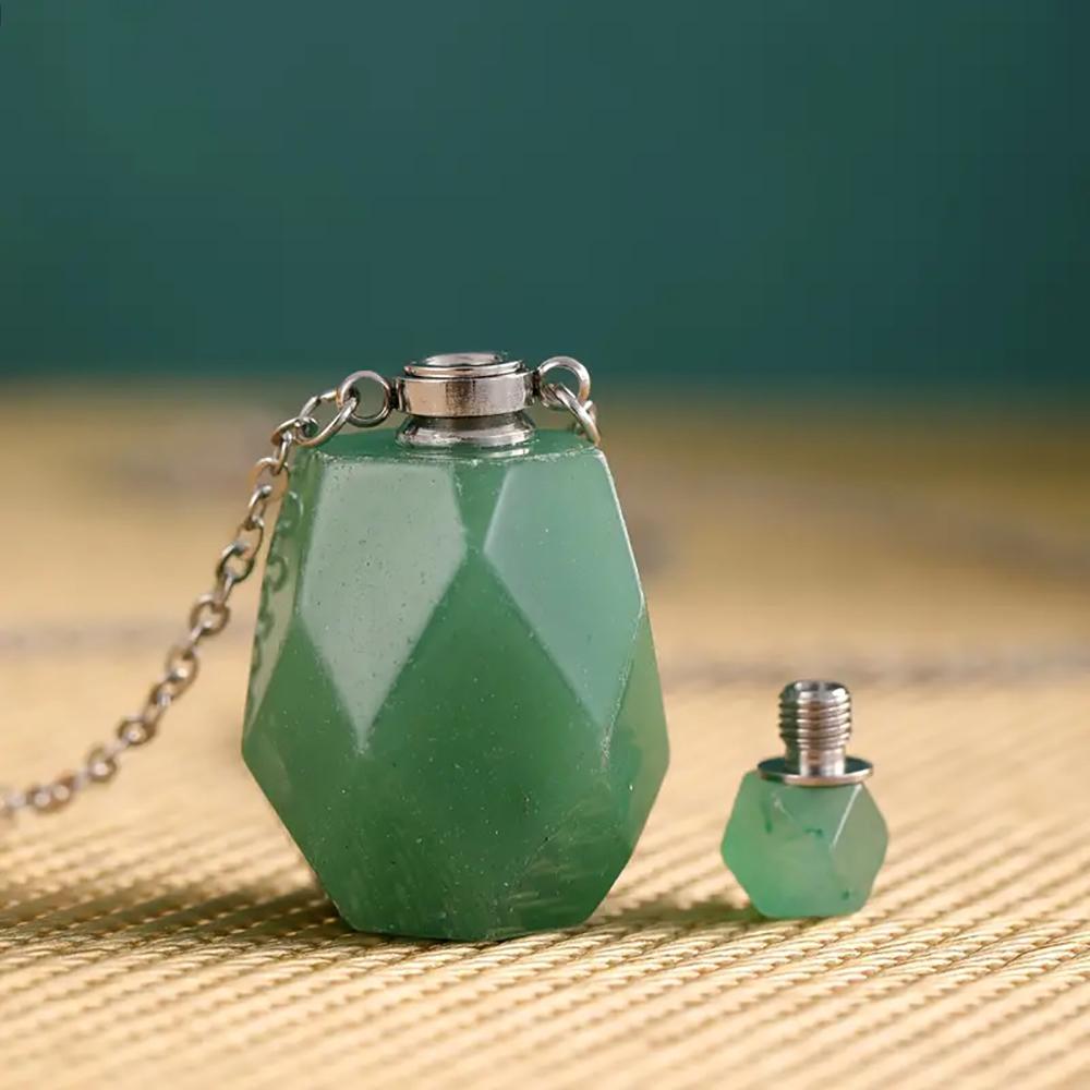 1pc Natural Stone Perfume Bottle Pendant Necklace Stainless Steel Aromatherapy Essential Oil with Stone Quartz for Women