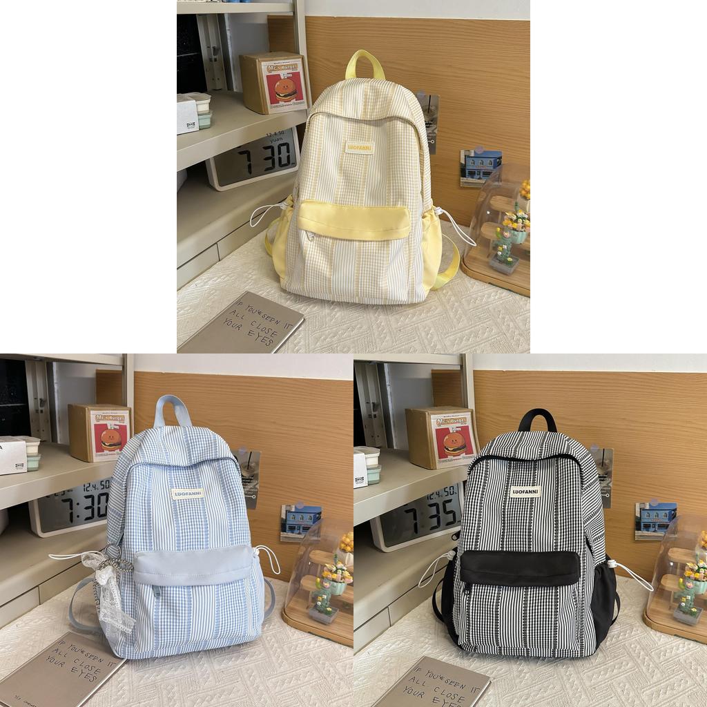 Zaino Studentesco in Nylon con Fantasia a Quadri e Spallacci Curvi per Viaggi Casual