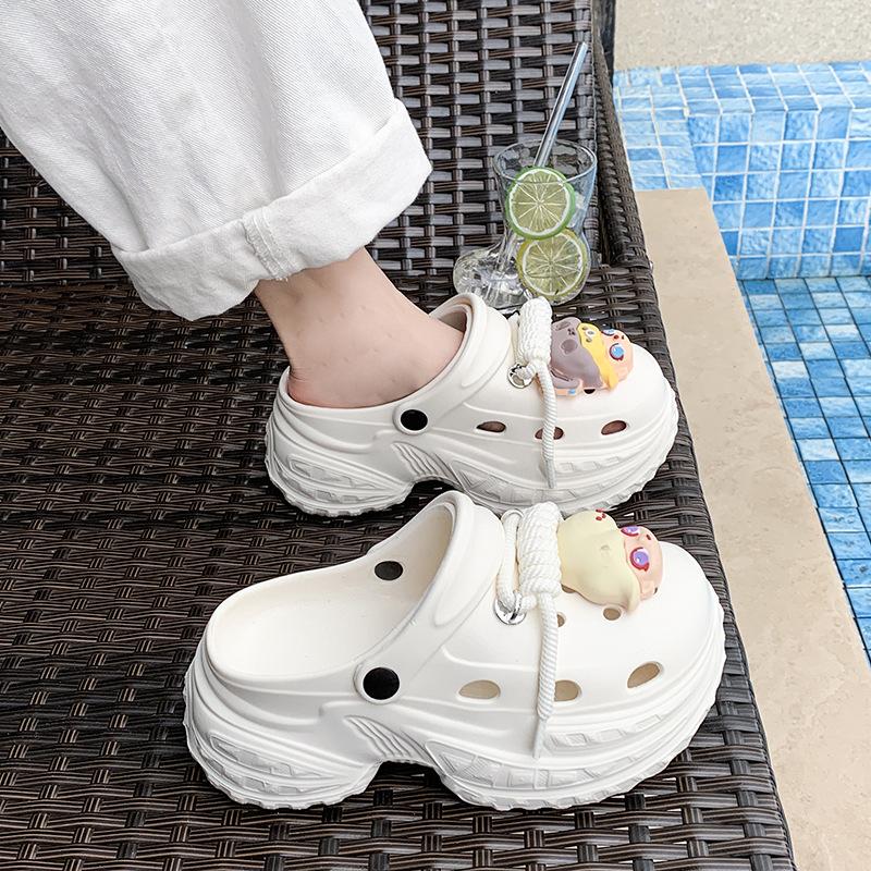 Casual Hole Shoes Seaside Beach Shoes Shoes Women's New Two Wear Platform Slippers Women's Bag Head Sandals