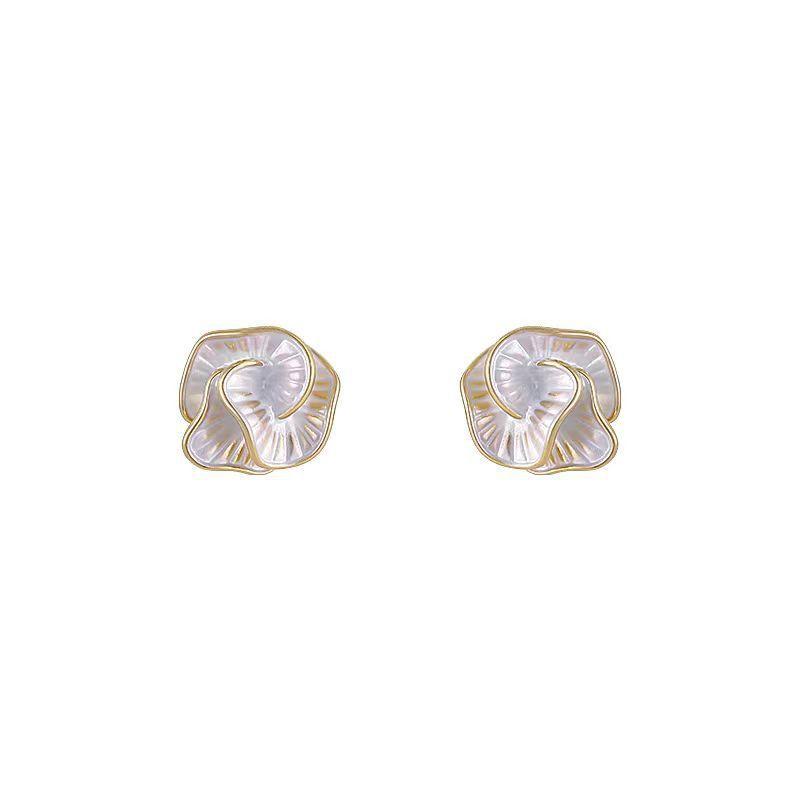 Luxury-simplified Elegant and Exclusive Small-scale Camellia Flower Stud Earrings for Women, in A Cold and Minimalist Style.