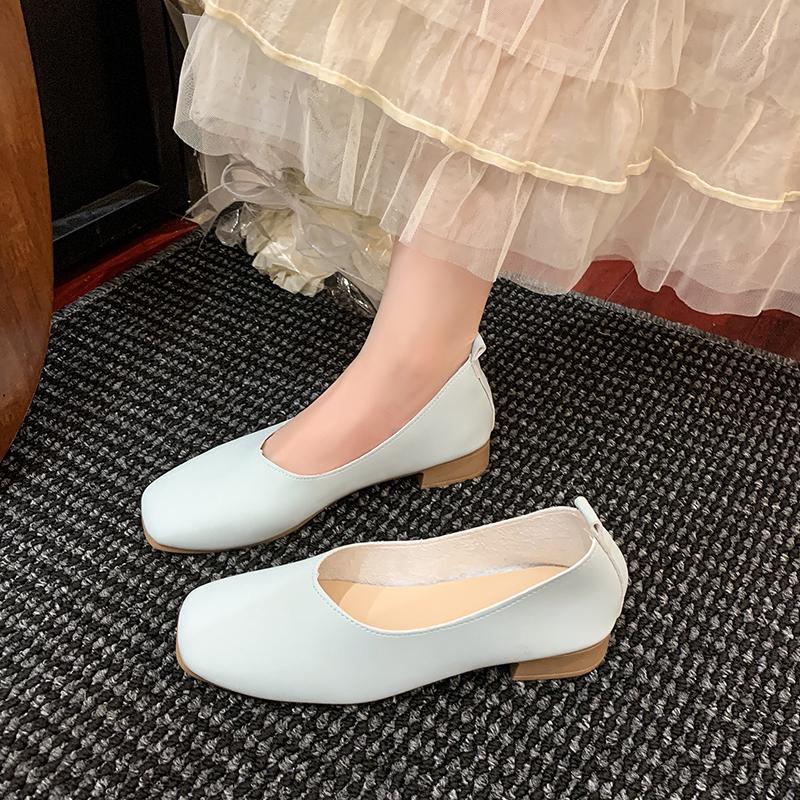 Fashion Plus Size New Popular Women Flats Slip on Flat Shoes Candy Color Woman Boat Shoes Black Loafers Faux Suede Ladies Ballet Flats