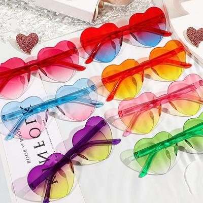 2025 New Heart-shaped Sunglasses Candy Color Gradient Lenses Love Heart Sun Glasses Shades Funny Beach Pool Party Eyewear