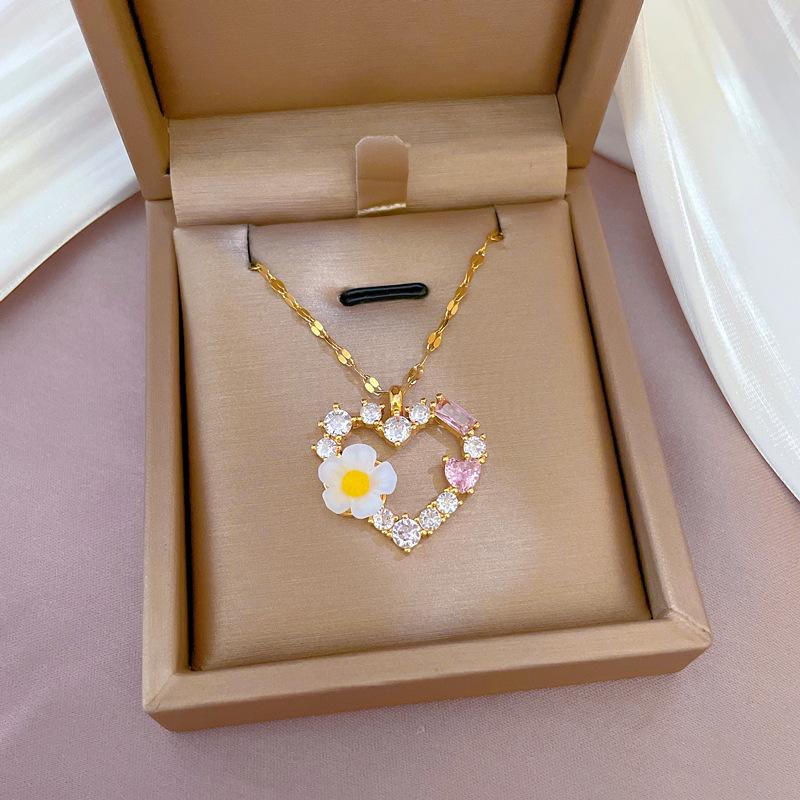 Titanium Steel Luxury Diamond Gold Micro-Inlaid Necklace for Women - Trendy Clavicle Chain