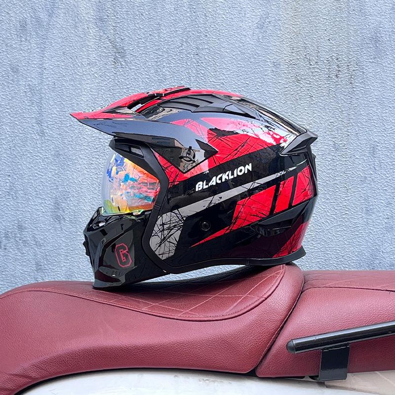 Street Fighter Motorcycle Helmet Men's and Women's Full Helmet Four Seasons Locomotive Retro Detachable Combination Helmet