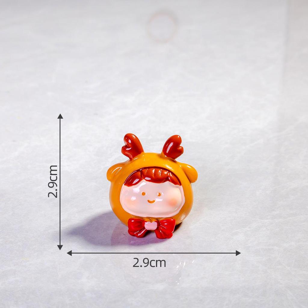 Handmade Resin Christmas Snowman Ornament – DIY 3D Cartoon Scene