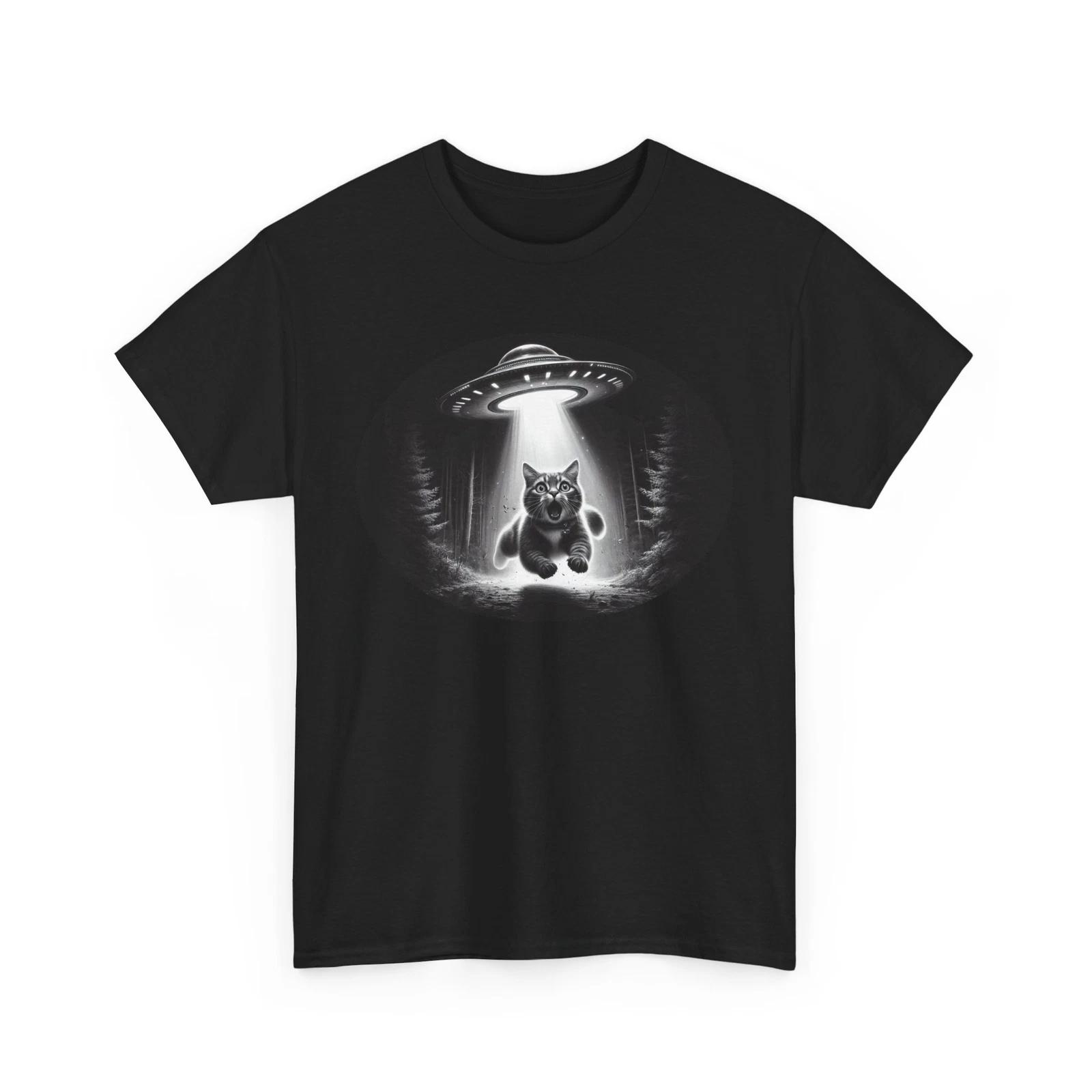 Cat Abduction Shirt | Alien Fan T-Shirt | UFO Inspired Graphic Tee 2XL