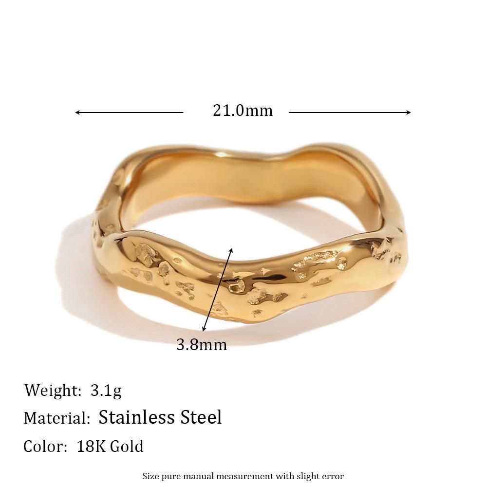 European & American 18K Gold-Plated Retro Wave Ring – Women's Stainless Steel Hand Jewelry