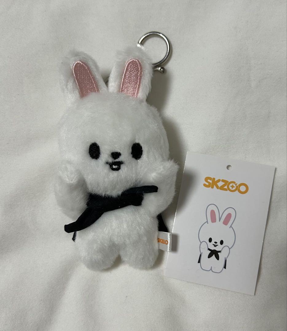 

[Б/У] StrayKids Leavitt Магнитный брелок