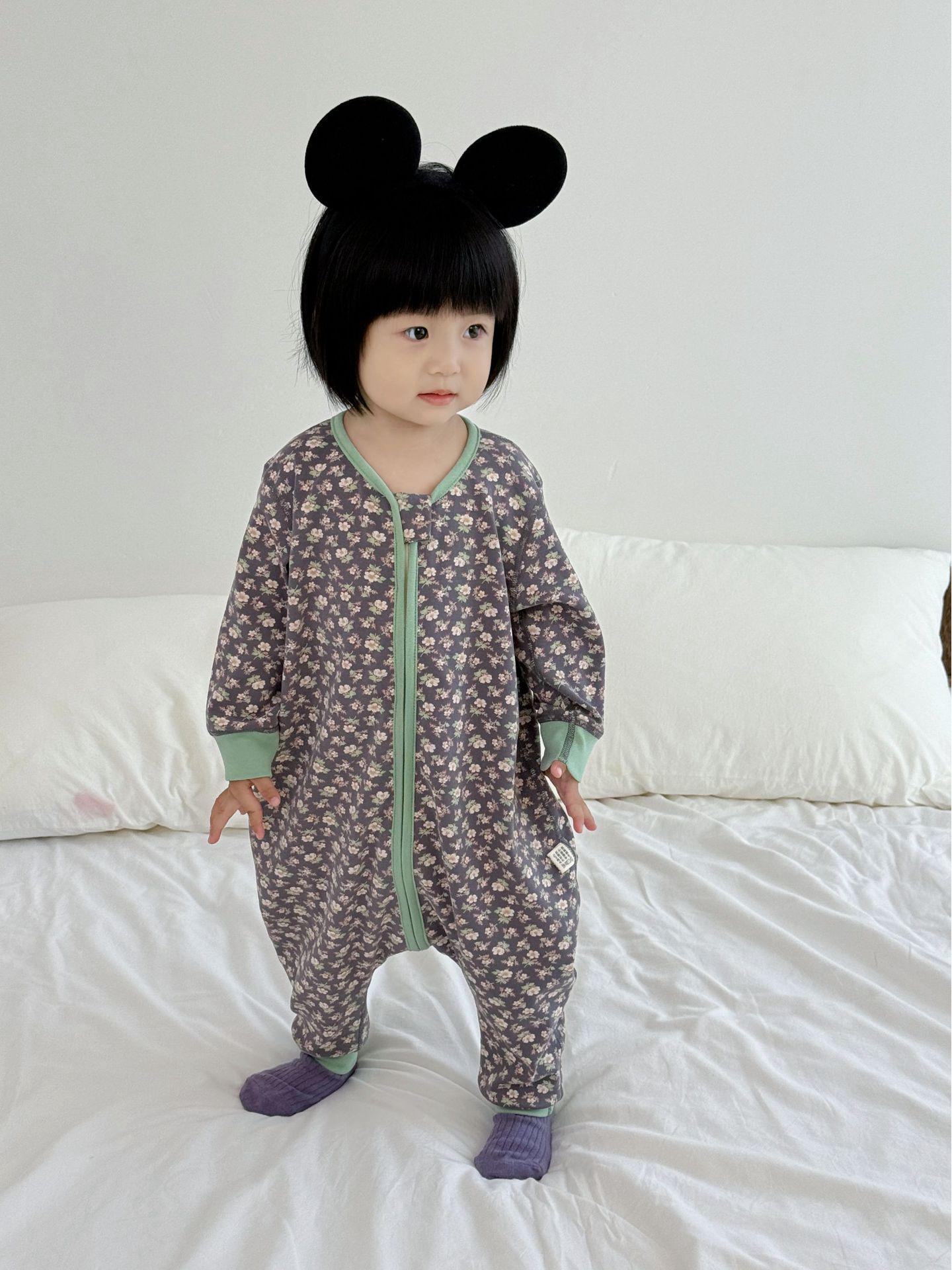 

Осенне-зимний детский мультяшный спальный комбинезон: Чистый хлопок, Защита от пинков, Дизайн с разрезом для ног 80 cm