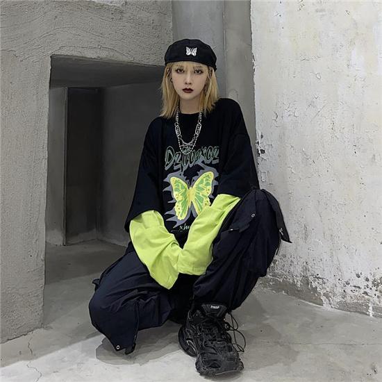 Oversized løs Lang T Harajuku Fake Todelt Langermet T-skjorte Personlighet Trend Butterfly Lang T Punk Harlan Style Klær