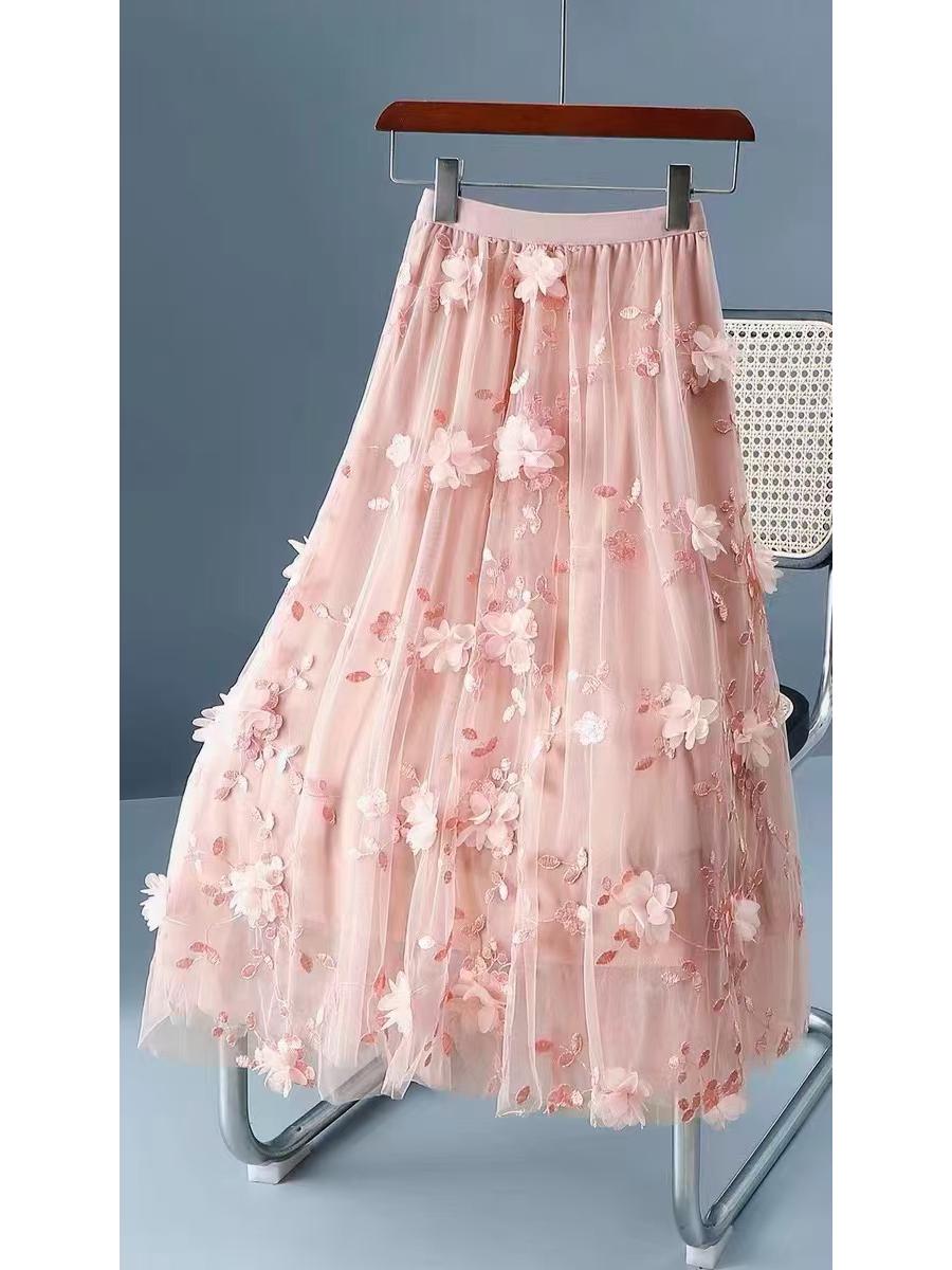 

Весенняя юбка А-силуэта с высокой талией, двойным слоем сетки и 3D вышивкой цветов One Size розовый