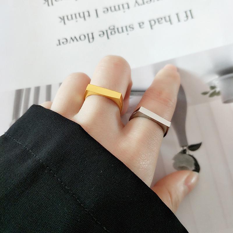 Fashion Personalized Index Finger Ring Niche Design Geometric Twist Open Ring Temperament Retro Couple Ring for Girlfriend Simple Geometric Ring