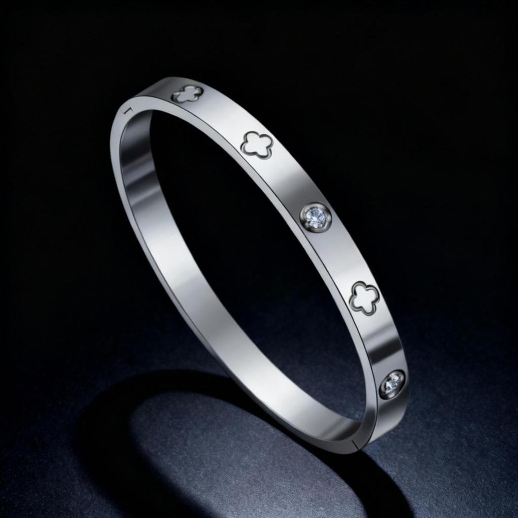 Women's Titanium Steel Bracelet with Inlaid Diamonds - Elegant Starry Design, Non-Fading, INS Style, High-End Full Diamond Bangle.