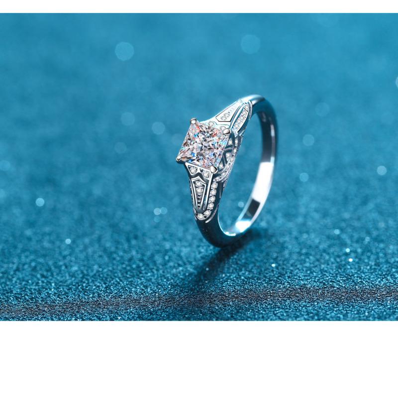 Bague Ringen Passed Diamond Test Princess Square 1/2ct Moissanite Ring Pt950 Luxury Cut Women Romantic Wedding Anniversary Gift